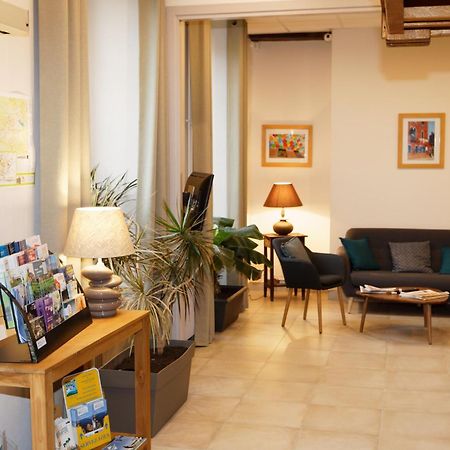 Contact Hotel - Hotel Le Lion D'Or Lamballe Bagian luar foto