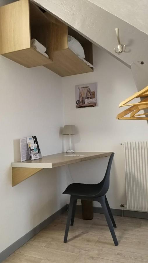 Contact Hotel - Hotel Le Lion D'Or Lamballe Bagian luar foto