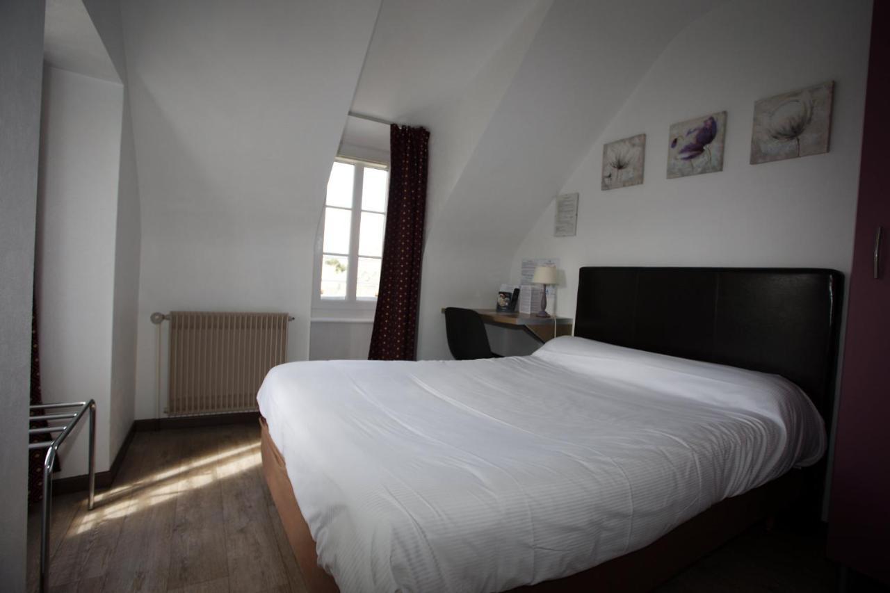 Contact Hotel - Hotel Le Lion D'Or Lamballe Bagian luar foto