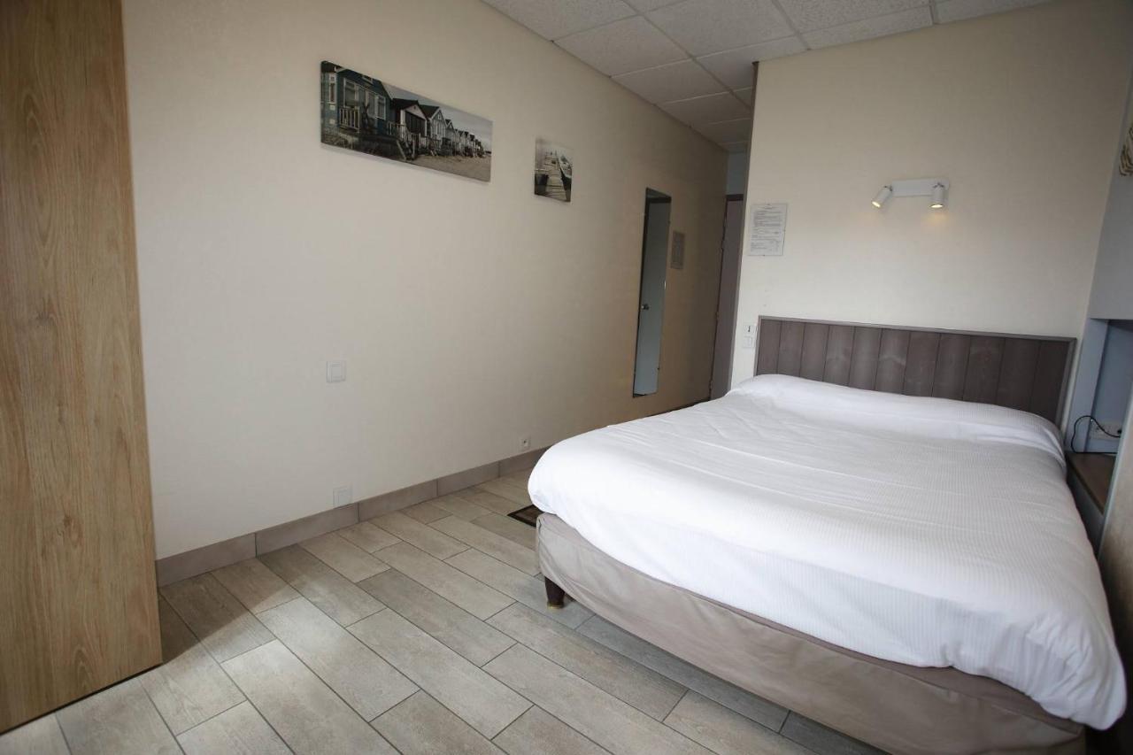 Contact Hotel - Hotel Le Lion D'Or Lamballe Bagian luar foto