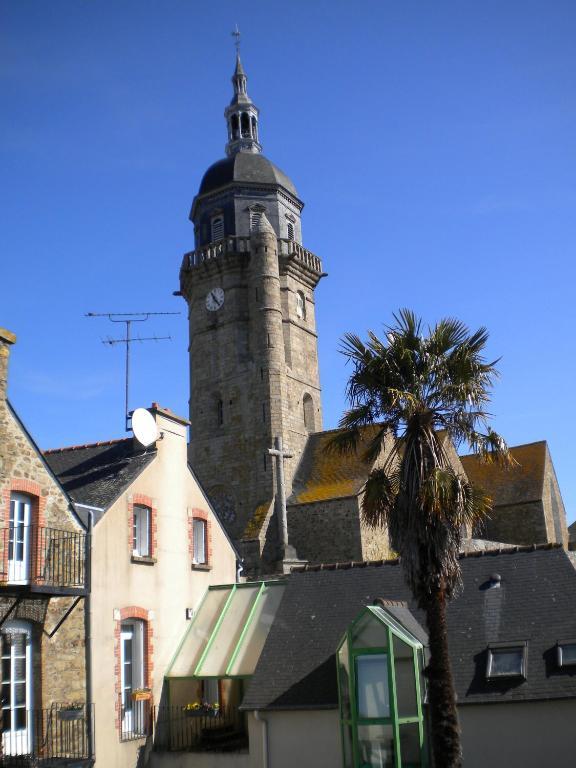 Contact Hotel - Hotel Le Lion D'Or Lamballe Bagian luar foto