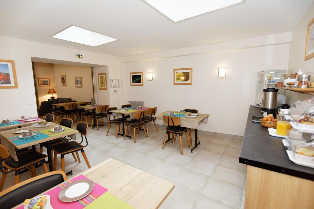 Contact Hotel - Hotel Le Lion D'Or Lamballe Bagian luar foto